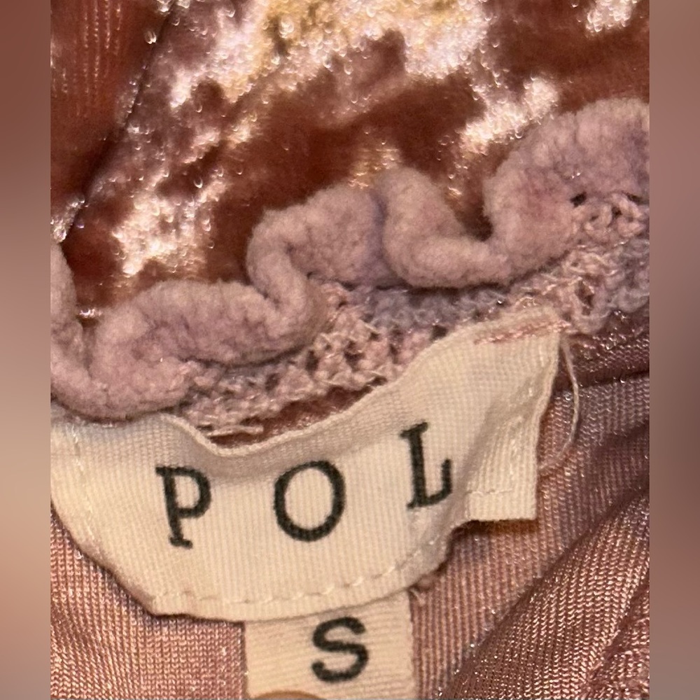 (S) POL Velvet Top - Picture 3 of 4
